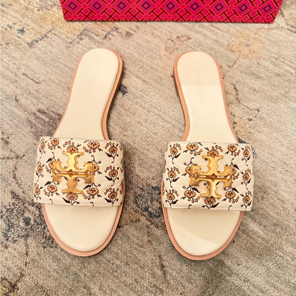 Tory Burch Everly Women's Slides in Curty Ditsy - Picture 2 of 6
